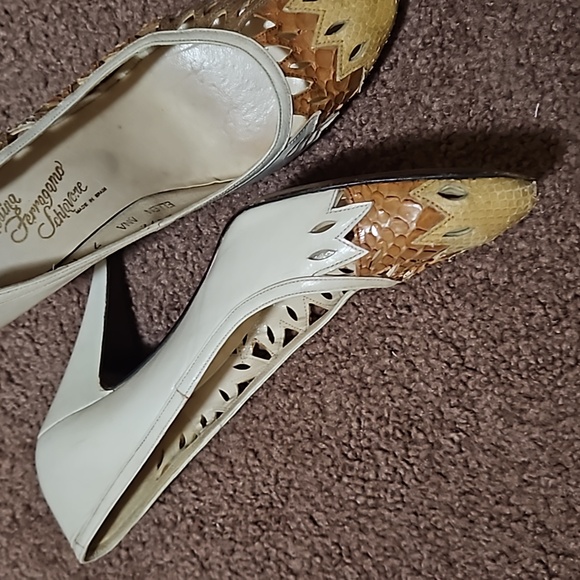 Rodina Ferragamo Schiavone heels size 7 - Picture 5 of 13
